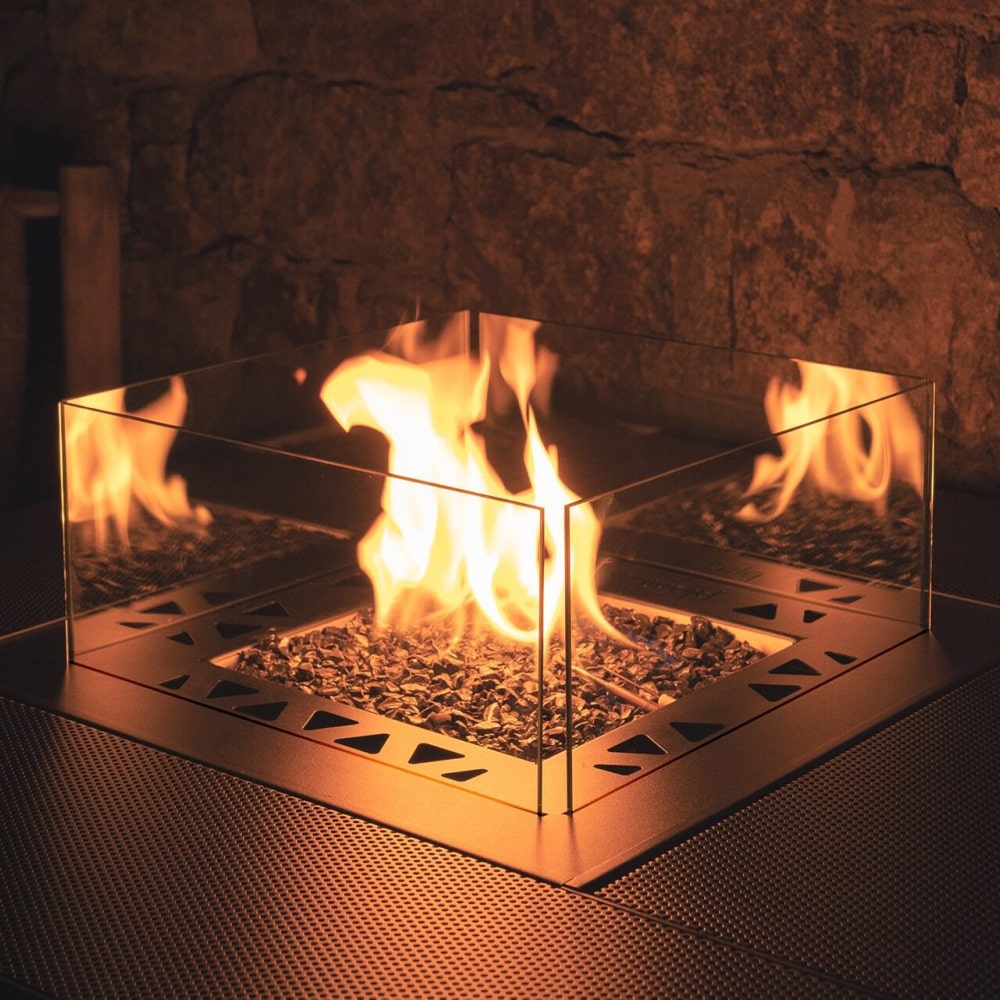 planika square table fire table hospitality close up flame view